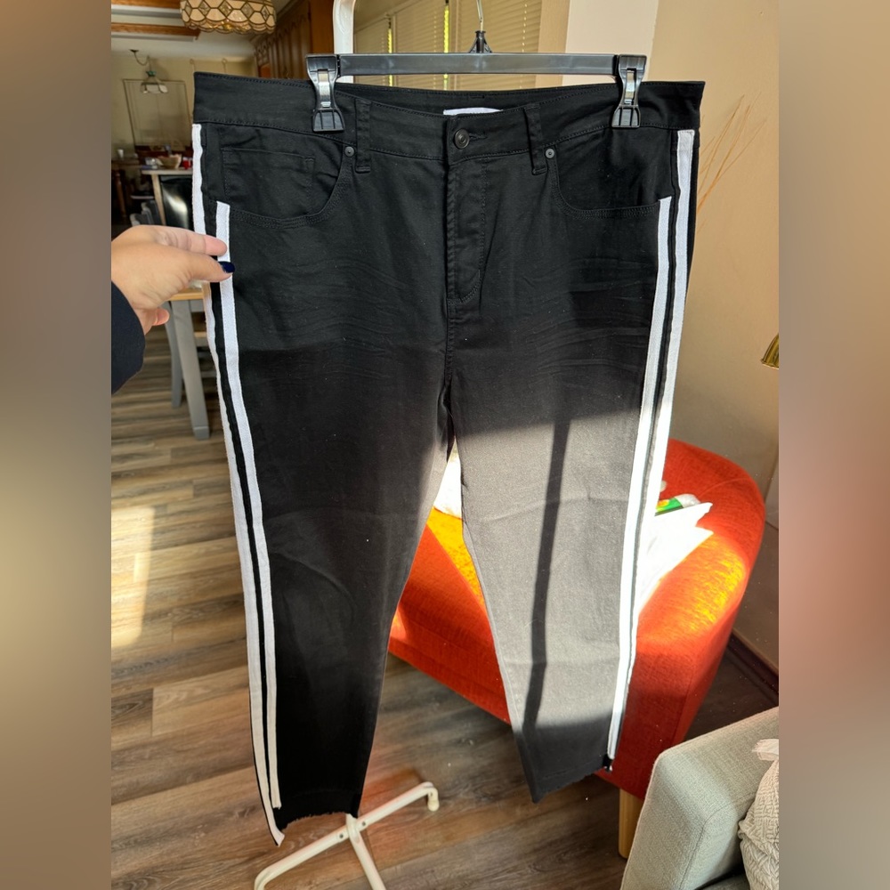 Striped Ankle Pants